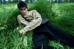 开云体育APP下载-绿茵与地板的狂欢夜，当欧冠死斗遇见篮网风暴