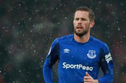 开云体育官方网站-乔治关键战不手软，勇士鏖战浙江队