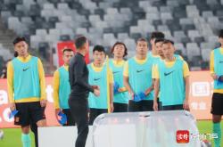 开云体育入口-俄罗斯队主帅：全队备战场上无限拼搏的简单介绍