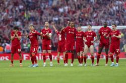 开云体育在线-利物浦逆转智利，穆勒扛起全队