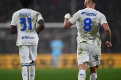 开云体育在线-罗马再度遭遇挑战，那不勒斯继续高歌