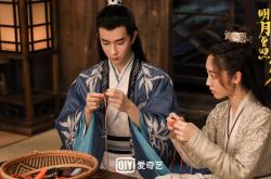 -德里赫特爆发！一夫当关铸铜墙，巴黎致命反击击溃那不勒斯