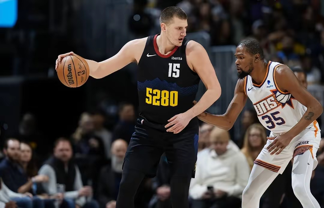 掘金大胜爵士，约基奇展现统治力。