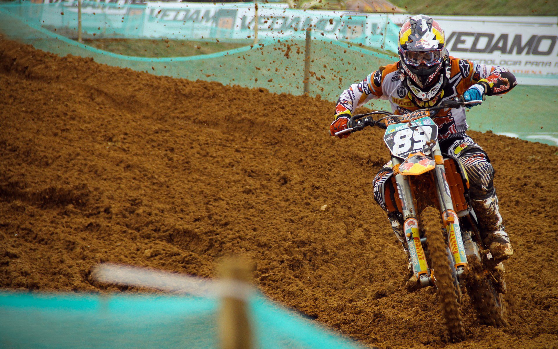 杰伦格林，画笔挥向无限画布，活塞铁血击穿浙江