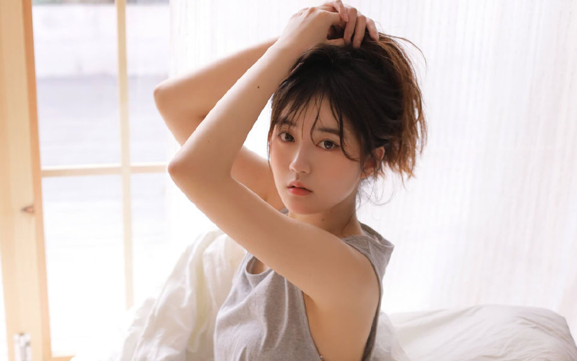 跨越国界的绿茵交响,利物浦与葡萄牙之战,恩佐的里程碑礼赞