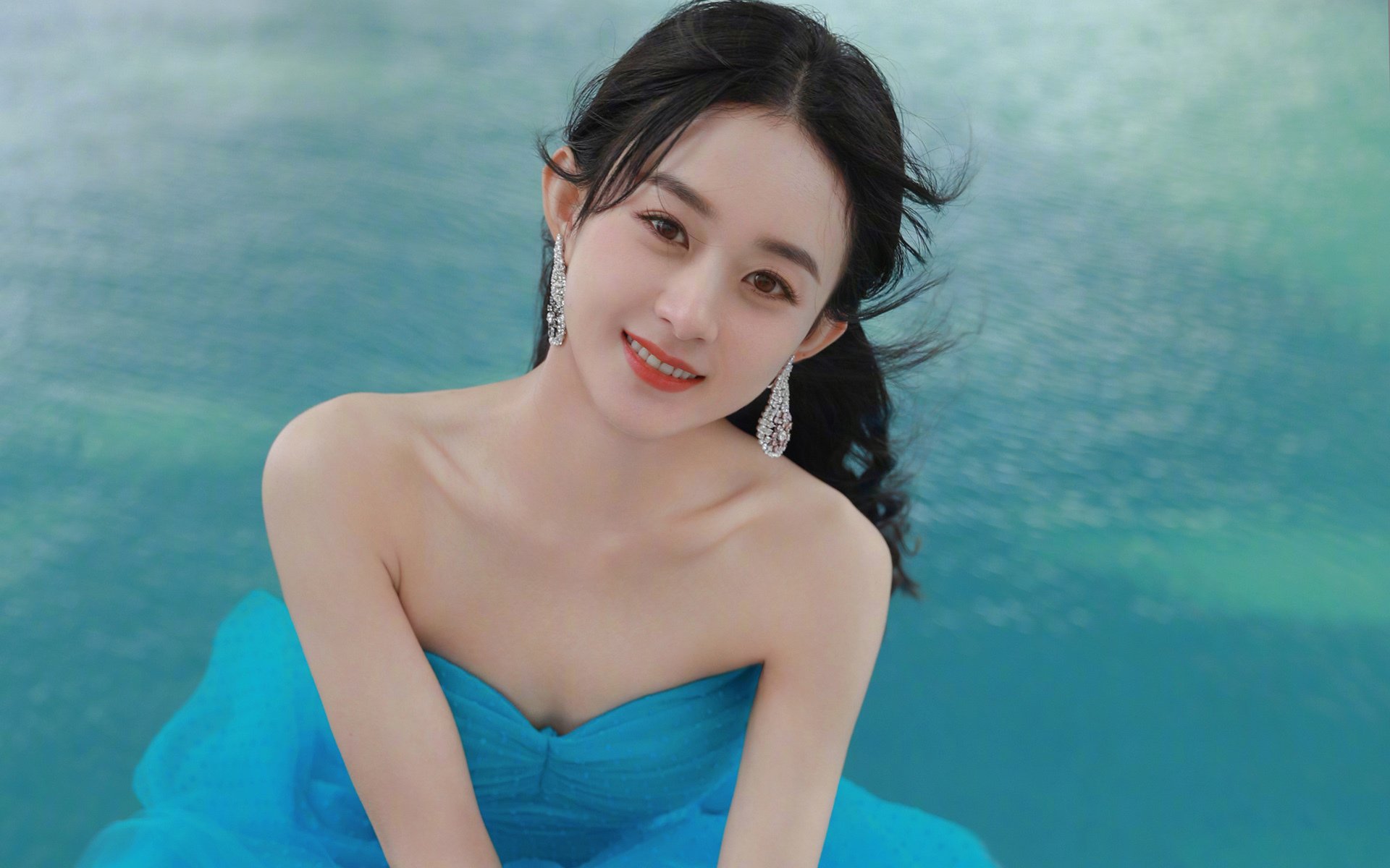 南美韧性与欧洲锋芒，足球世界的两极叙事