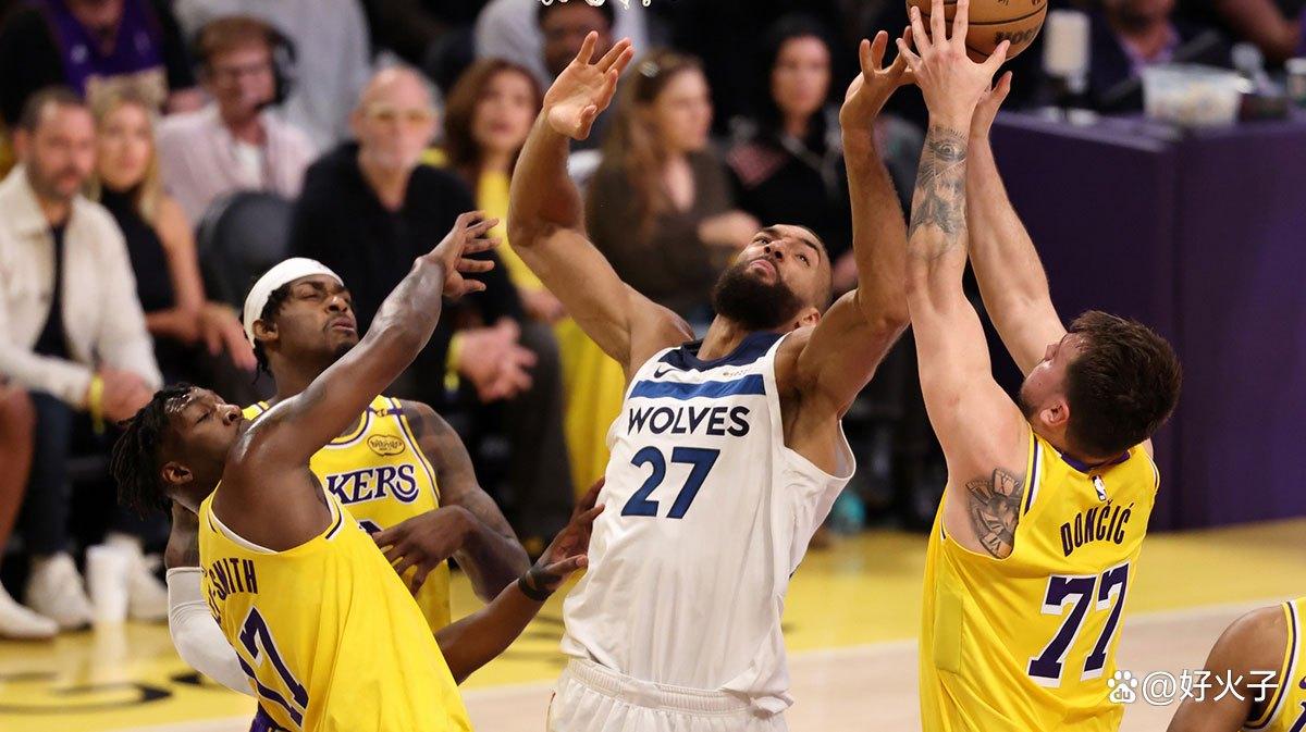 浙江队对阵湖人，戈贝尔点燃赛场