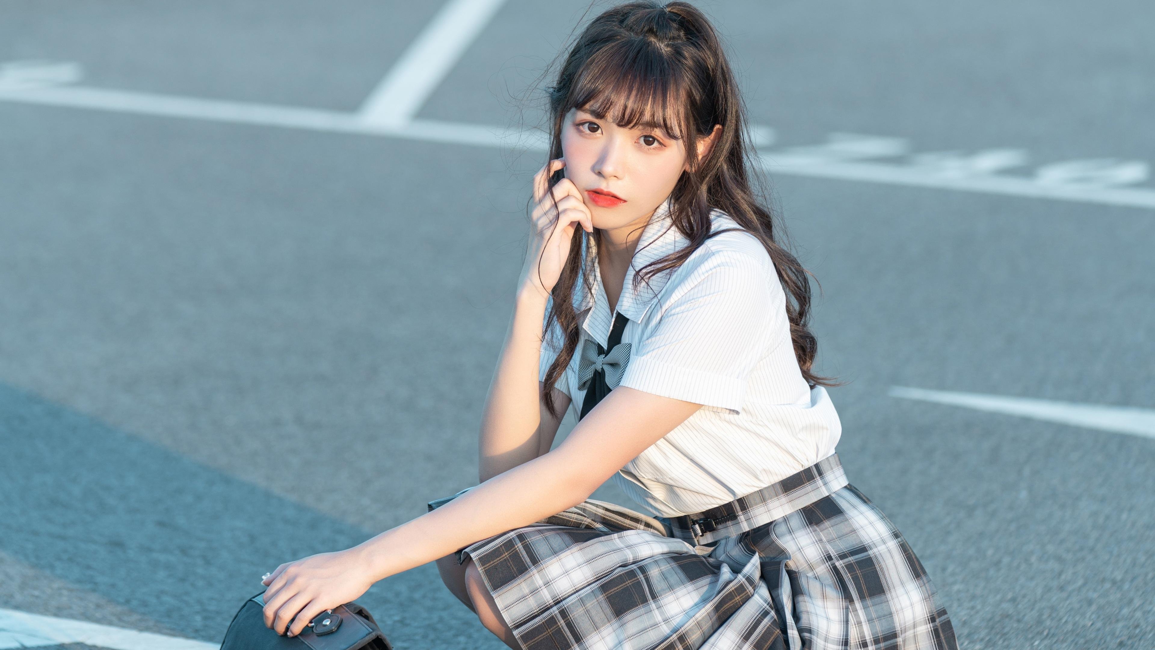 东决关键战之夜，库里关键回合不手软的传奇启示